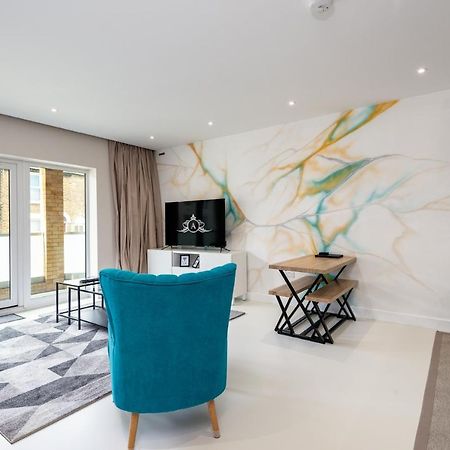 Home From Home - Reliable Long-Term Stay For Working Guests - Apartment 3 Gillingham  Exterior photo